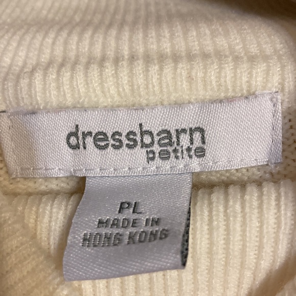 Dress Barn women white sweater. Size LP. 100% acrylic.machine wash cold. - Picture 2 of 2
